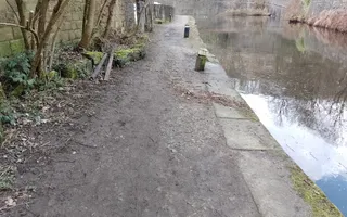 Old towpath surface with canal on the right