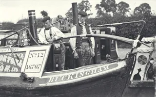 Freight carrying on the Grand Union Canal