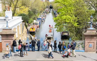 Tourists at Little Venice